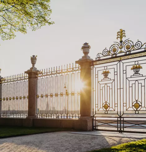 Steel Fencing Supplier & Contractor | Adelaide Steel Gate Fencing Adelaide SA