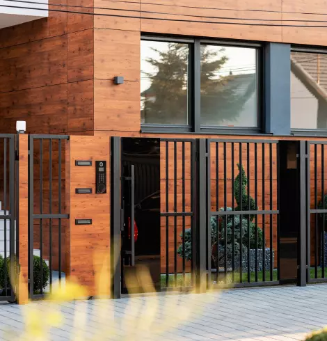 Steel Fencing Supplier & Contractor | Adelaide Steel Gate Fencing Adelaide SA